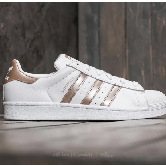 Adidas Originals SUPERSTAR Metallic Copper Rose Gold sz 9 - Picture 2 of 3